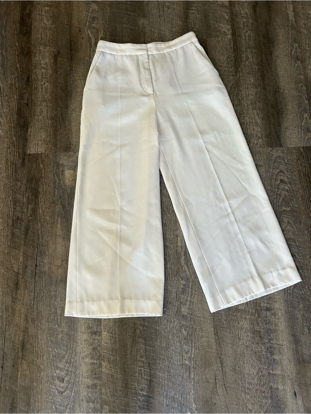 Zara Basic Cream Trim High-Rise cropped Trousers
